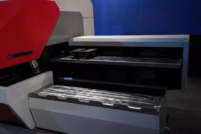 Máquina CNC para pletinas